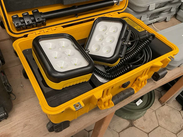 Peli lampenset in koffer - afbeelding 1 van  5