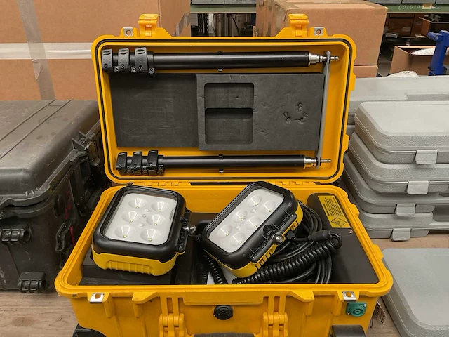 Peli lampenset in koffer - afbeelding 2 van  5