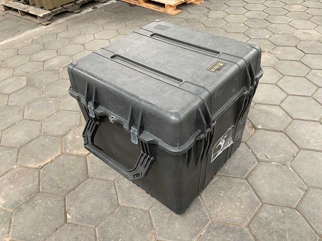 Pelican 0370 case transportkist - afbeelding 2 van  3