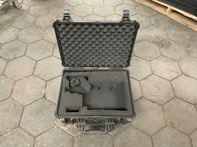 Pelican 1550 case transportkist - afbeelding 3 van  3