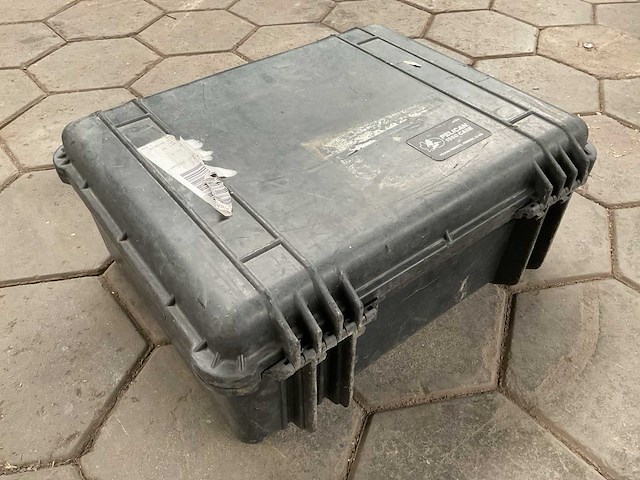Pelican 1550 case transportkist - afbeelding 2 van  3