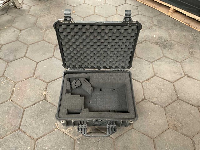 Pelican 1550 case transportkist - afbeelding 3 van  3