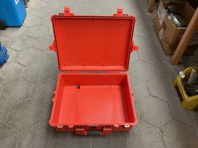 Pelican 1600 transportkist - afbeelding 3 van  3