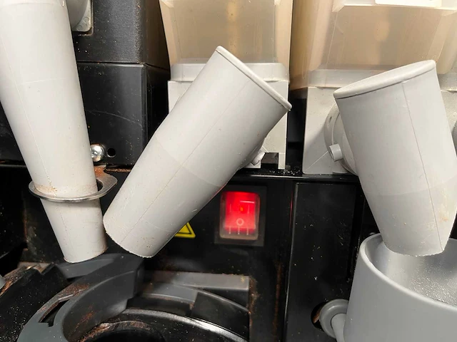 Pelican rouge zia ii - warme drankenautomaat - afbeelding 16 van  19
