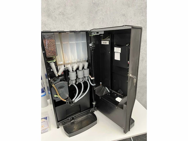 Pelican rouge zia ii - warme drankenautomaat - afbeelding 3 van  19