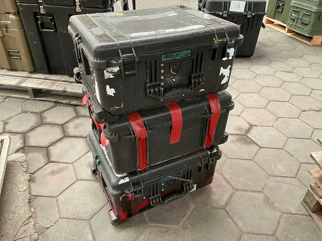 Pelican transportkist (3x) - afbeelding 9 van  11