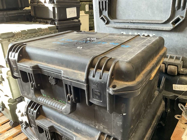 Pelican transportkist - afbeelding 1 van  4