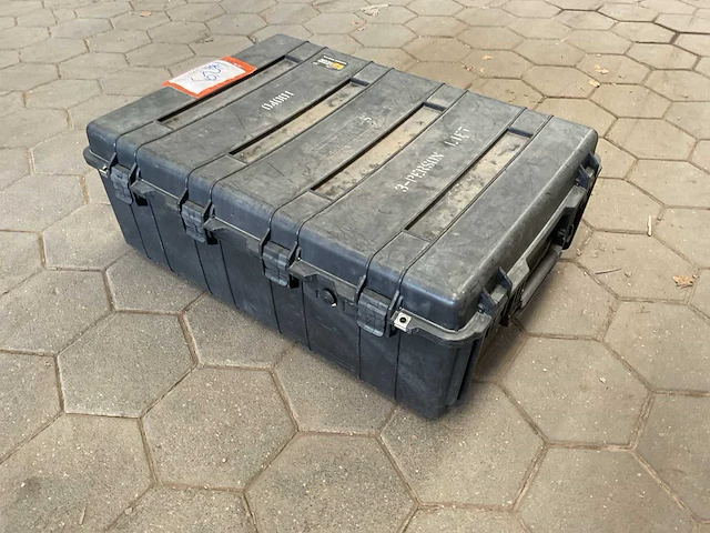 Pelican transportkist - afbeelding 1 van  4