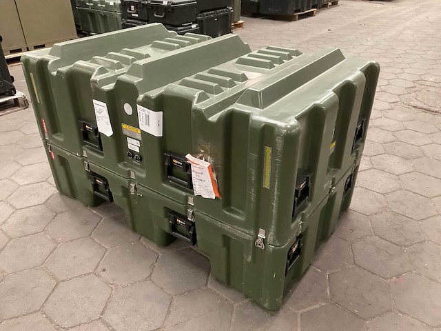 Pelican transportkist - afbeelding 1 van  4
