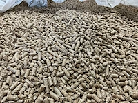 Pellet korrels (ca. 10.000 kg) - afbeelding 4 van  6