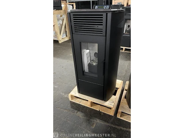 Pellethaard vrijstaand 10kw , eswo135plus, zwart - afbeelding 1 van  6