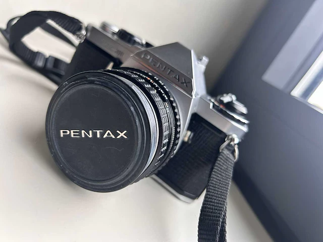 Pentax me super analoge spiegelreflexcamera - afbeelding 4 van  10