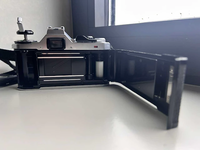 Pentax me super analoge spiegelreflexcamera - afbeelding 7 van  10