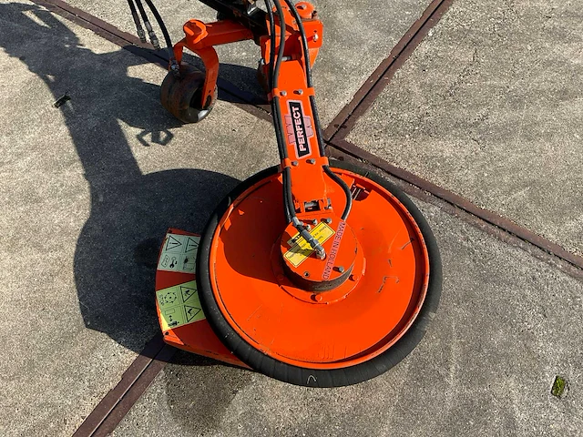 Perfect szs 600 zwenk maaimachine - afbeelding 5 van  9