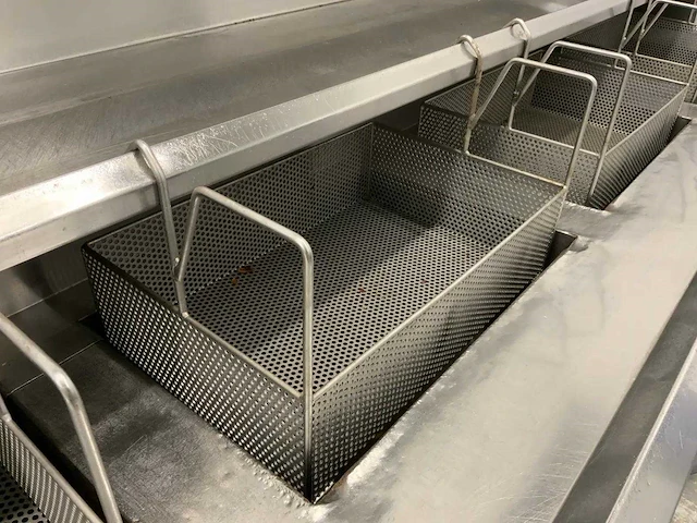 Perfecta - summum special e 4 pans - 4-pans productiekeuken friteusewand - afbeelding 3 van  14