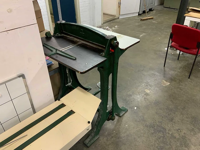 Perforeer/rilmachine - afbeelding 4 van  4