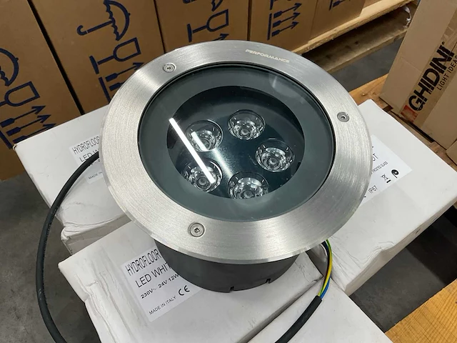 Performance vloerlamp (5x) - afbeelding 2 van  12