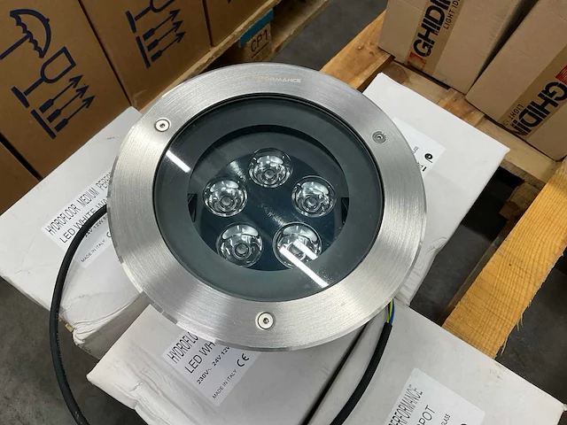 Performance vloerlamp (5x) - afbeelding 4 van  12