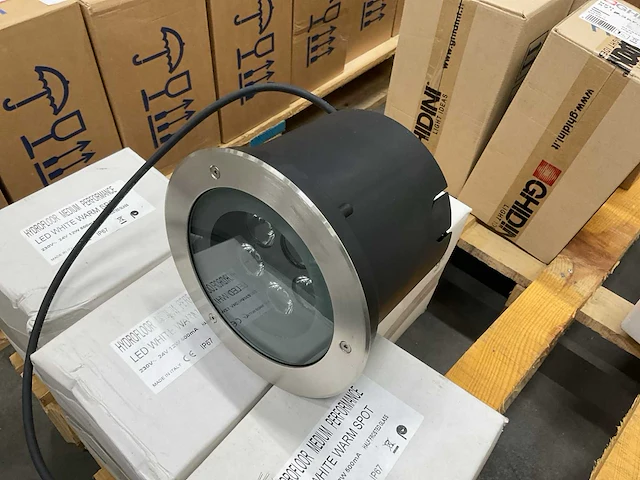 Performance vloerlamp (5x) - afbeelding 8 van  12