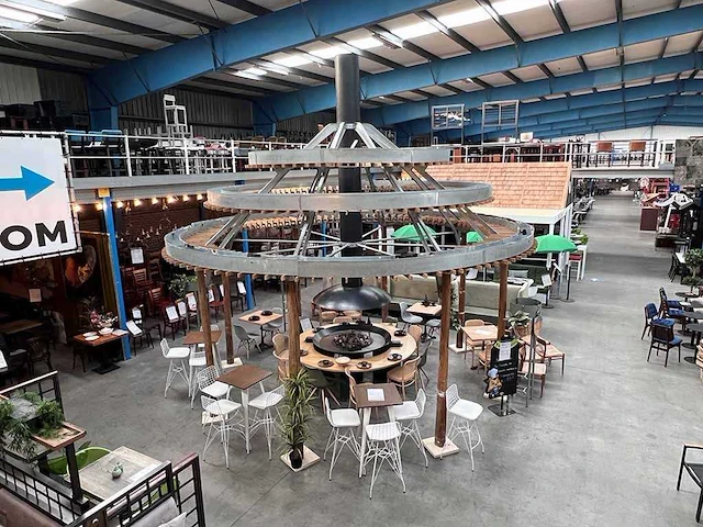 Pergola met gashaard - afbeelding 1 van  11