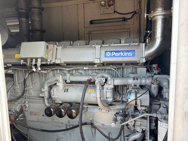 Perkins - 1100kva - 2023 - aggregaat - afbeelding 15 van  15