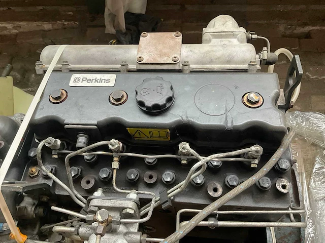 Perkins a4.2 dieselmotor - afbeelding 9 van  13