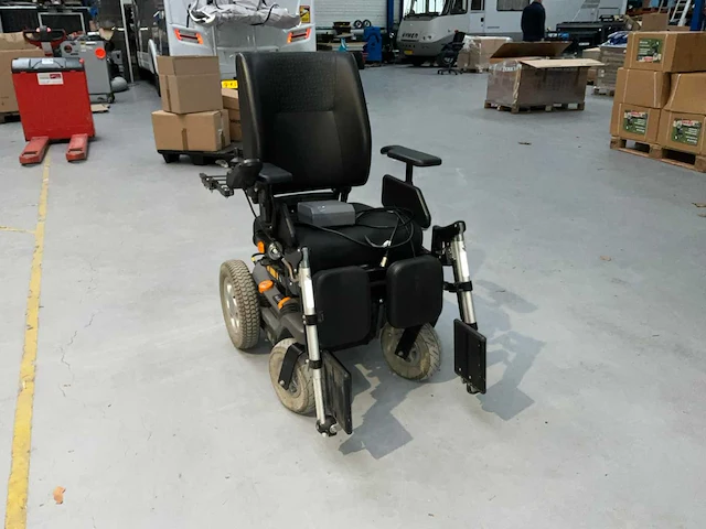 Permobil elektrische rolstoel - afbeelding 6 van  12