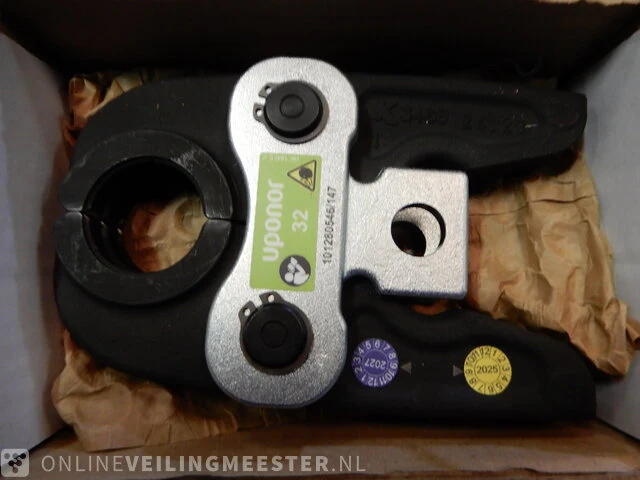 Persbek uponor, s-press - afbeelding 1 van  2