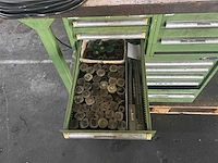 Perschman werkbank met inhoud - afbeelding 13 van  17