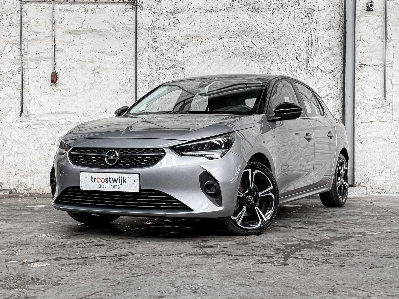 Personen- en bedrijfsauto's te boxmeer Personen- en bedrijfsauto's te boxmeer