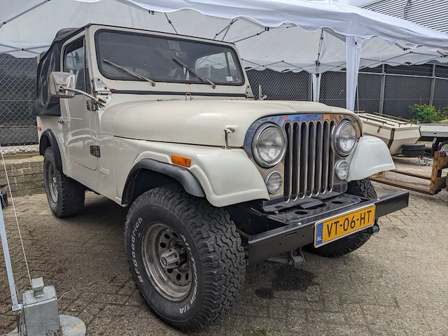 Personen auto, jeep, cj7 v8, 1978 - afbeelding 23 van  50