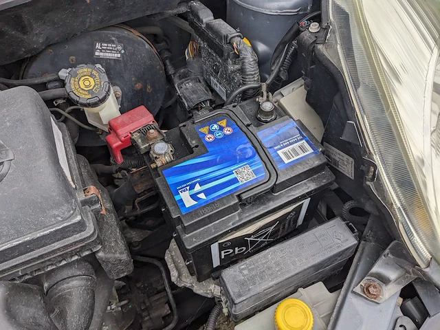 Personen auto nissan, micra, bouwjaar 2004 - afbeelding 19 van  34