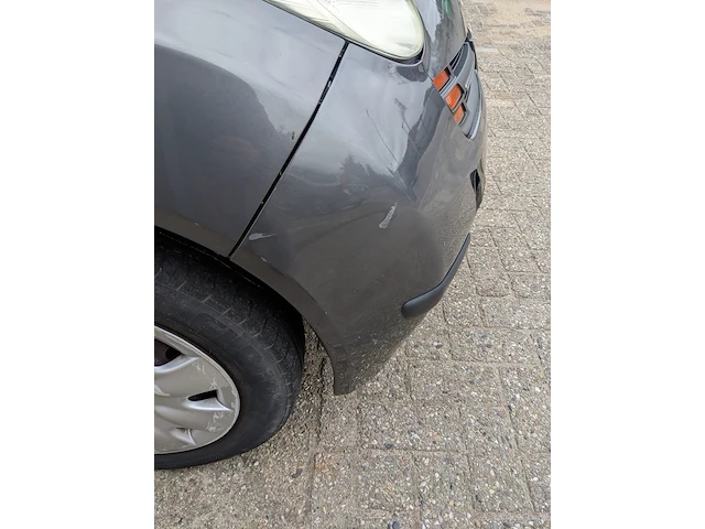 Personen auto nissan, micra, bouwjaar 2004 - afbeelding 22 van  34