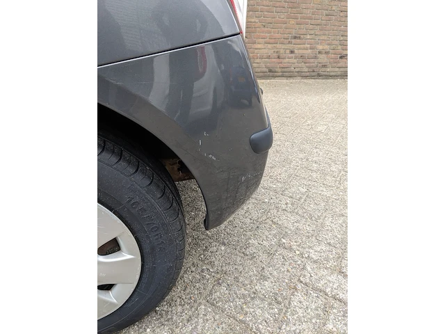 Personen auto nissan, micra, bouwjaar 2004 - afbeelding 26 van  34
