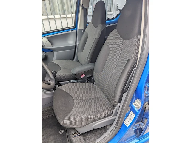 Personen auto toyota, aygo, bouwjaar 2010 - afbeelding 35 van  35