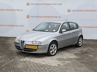 Personenauto, alfa romeo, 147 1.6, 2005 - afbeelding 1 van  50