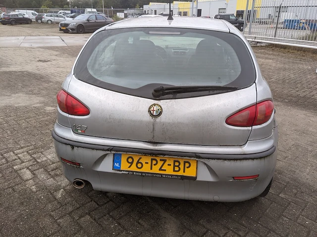 Personenauto, alfa romeo, 147 1.6, 2005 - afbeelding 24 van  50