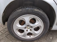 Personenauto, alfa romeo, 147 1.6, 2005 - afbeelding 35 van  50