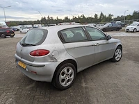 Personenauto, alfa romeo, 147 1.6, 2005 - afbeelding 45 van  50