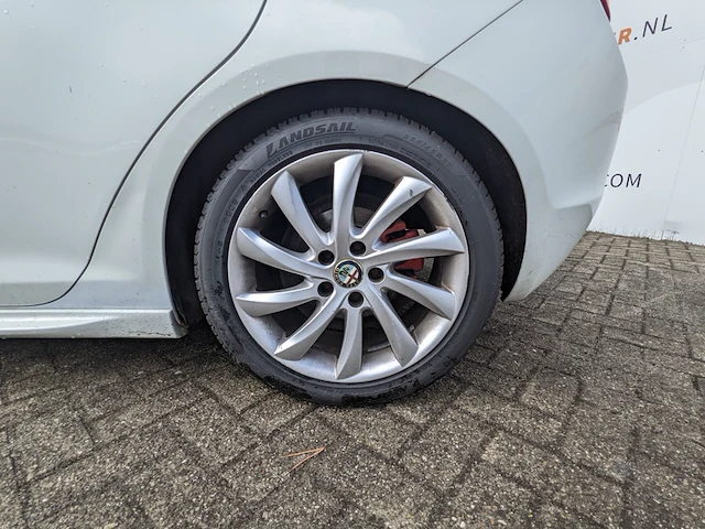 Personenauto, alfa romeo , giulietta, 2010 - afbeelding 29 van  38