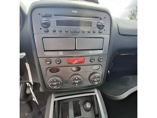 Personenauto, alfa romeo, gt 2.0 jts, 2007 - afbeelding 6 van  59