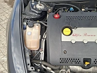 Personenauto, alfa romeo, gt 2.0 jts, 2007 - afbeelding 29 van  59