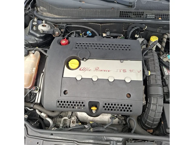 Personenauto, alfa romeo, gt 2.0 jts, 2007 - afbeelding 30 van  59