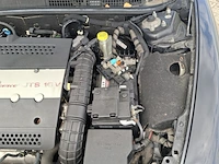 Personenauto, alfa romeo, gt 2.0 jts, 2007 - afbeelding 31 van  59