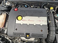 Personenauto, alfa romeo, gt, 2005 - afbeelding 31 van  59