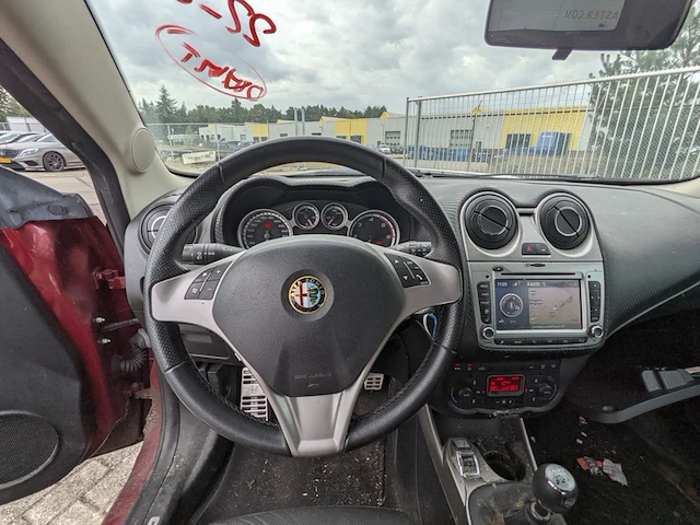 Personenauto alfa romeo, mito 1.3 jtdm eco distintive, bouwjaar 2013 - afbeelding 3 van  55