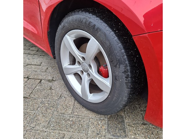 Personenauto audi, a1 1.2tfsi, rood, bouwjaar 2011 - afbeelding 2 van  35