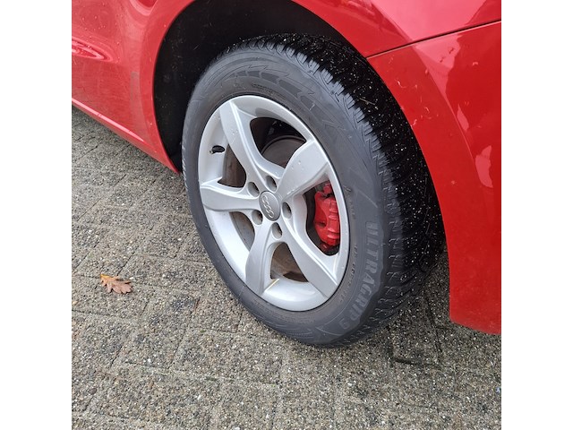 Personenauto audi, a1 1.2tfsi, rood, bouwjaar 2011 - afbeelding 4 van  35