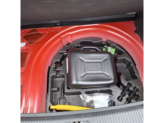 Personenauto audi, a1 1.2tfsi, rood, bouwjaar 2011 - afbeelding 25 van  35