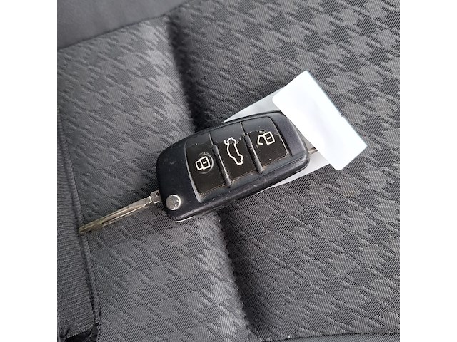 Personenauto audi, a1 1.2tfsi, rood, bouwjaar 2011 - afbeelding 28 van  35